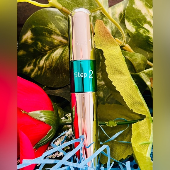 New Lash Cosmetics Vibely 4D Mascara w/ Dual Brushes For Long, Voluminous Lashes - Picture 14 of 15